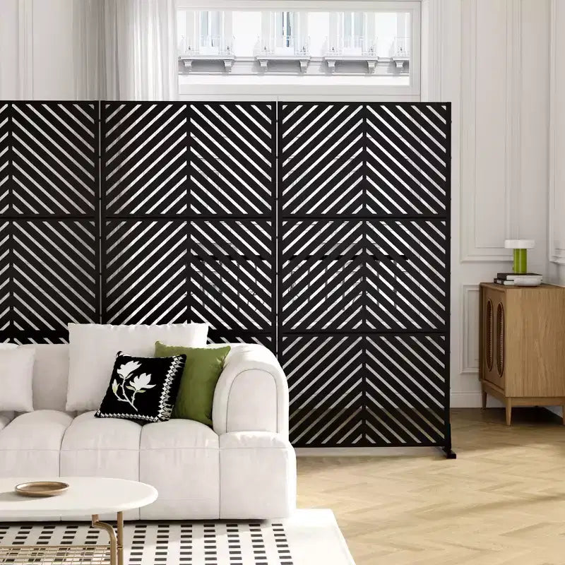 Parallel Black Metal Outdoor Private Screen